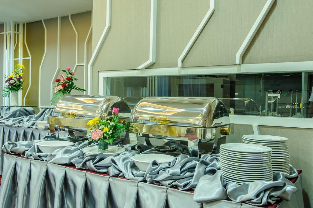 The Paradiso Jk Design Hotel Nakhon Sawan Ngoại thất bức ảnh
