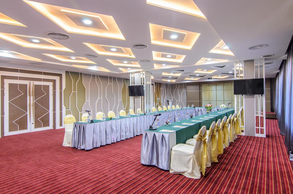 The Paradiso Jk Design Hotel Nakhon Sawan Ngoại thất bức ảnh