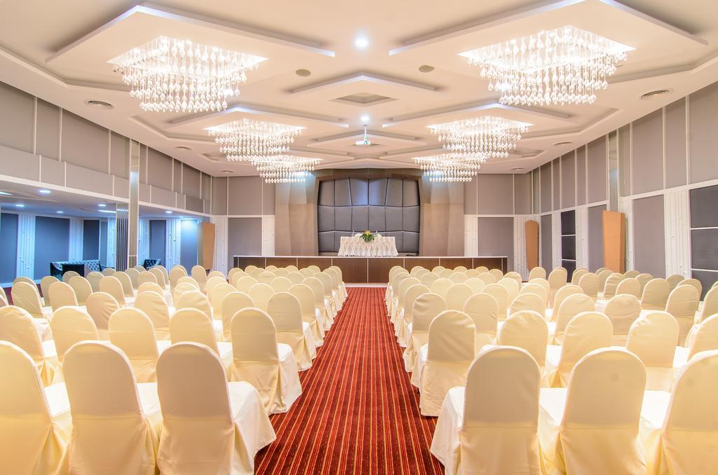 The Paradiso Jk Design Hotel Nakhon Sawan Ngoại thất bức ảnh